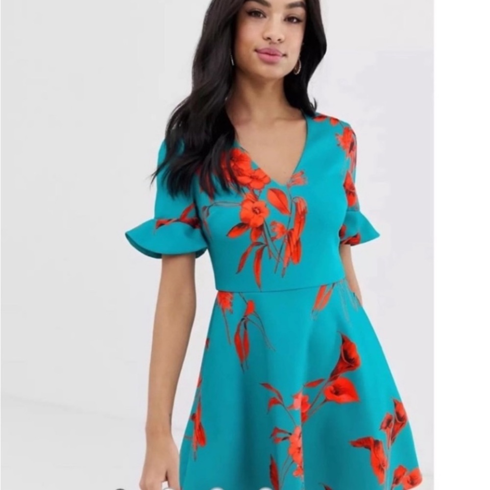 ❌❌❌❌DO NOT PURCHASE ❌🎉TED BAKER CHYNAA FLARE DRESS SZ US 2 TED SZ 6